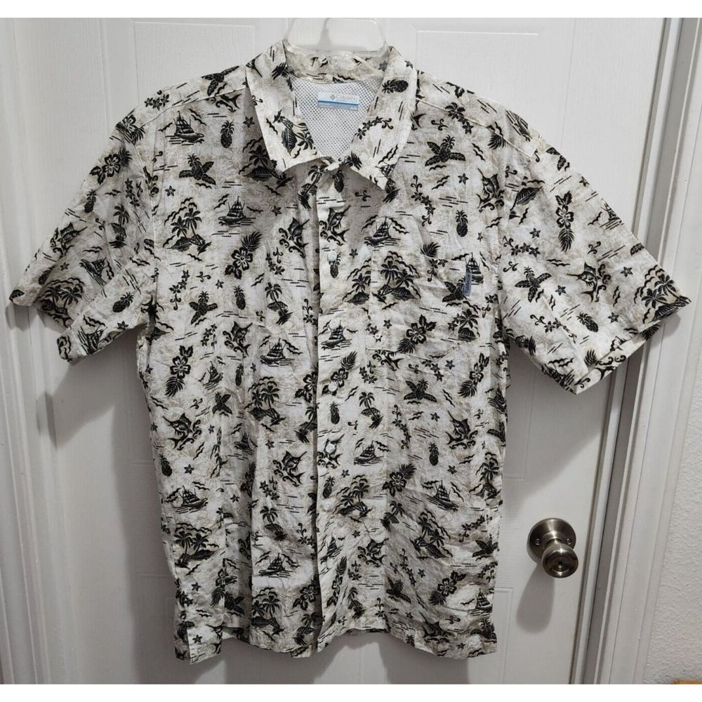 COLUMBIA PFG Shirt Mens Size M Vented‎ Fishing All Over Print Short Sleeve AOP